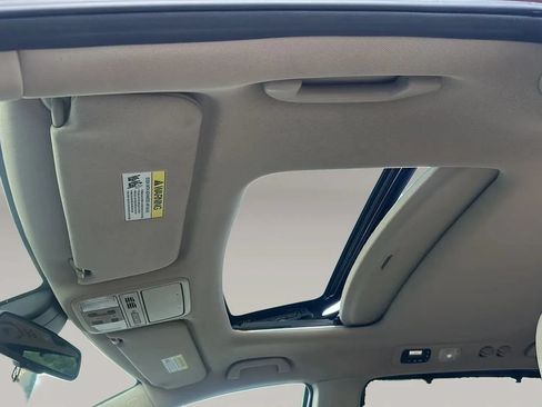 Used 2017 Honda Odyssey EX-L image 19