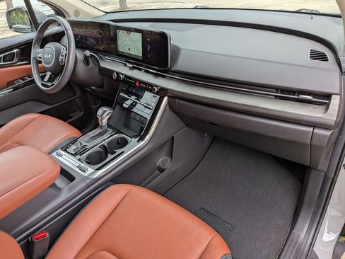 Used 2024 Kia Carnival SX FWD image 27