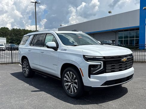 New 2026 Chevrolet Tahoe High Country AWD/4WD image 4