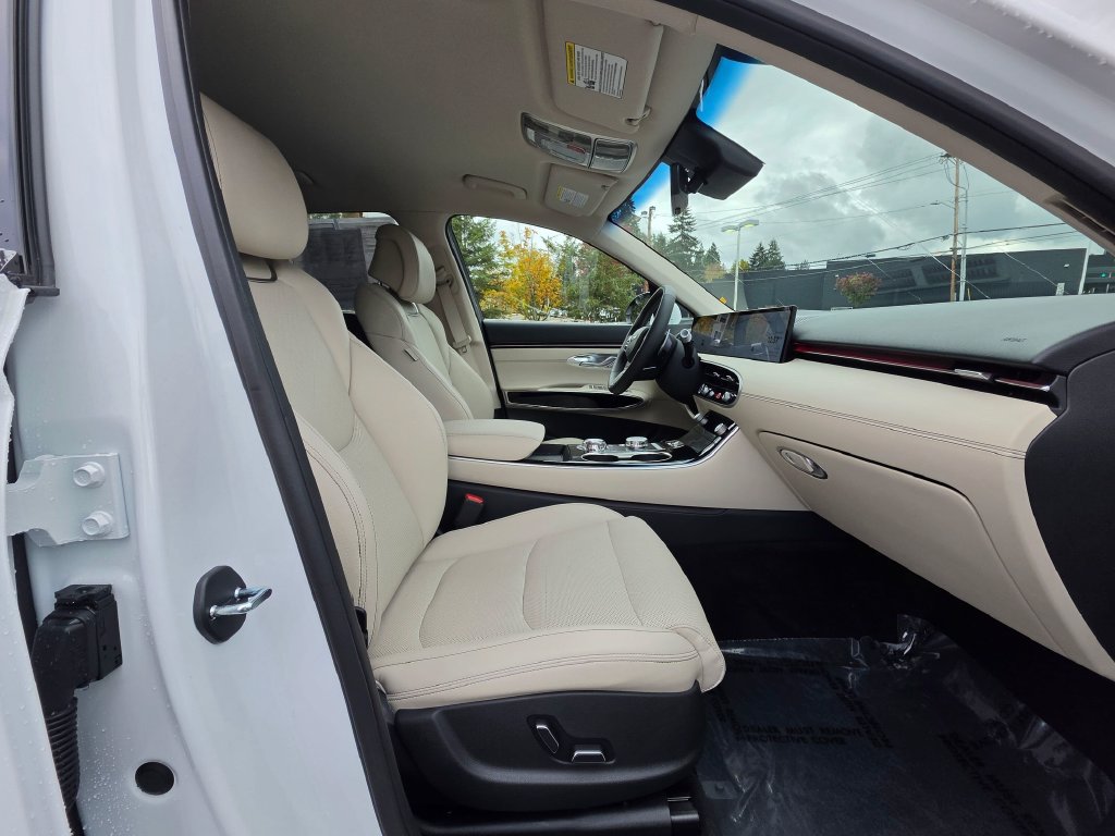 Used 2026 Genesis GV70 2.5T AWD/4WD image 12