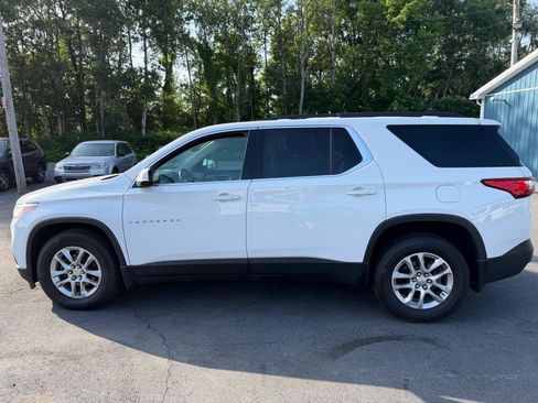 Used 2019 Chevrolet Traverse LT w/ LPO, Floor Liner Package AWD/4WD image 8