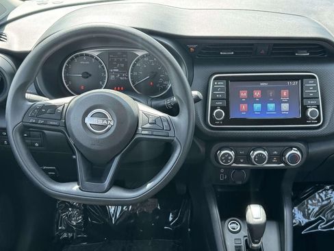 Used 2025 Nissan Kicks Play S FWD image 29