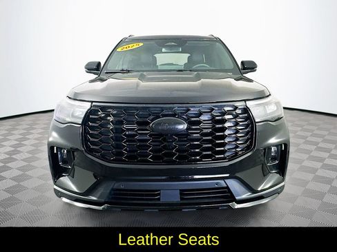 Used 2025 Ford Explorer ST w/ Sun And Sound Package AWD/4WD image 4