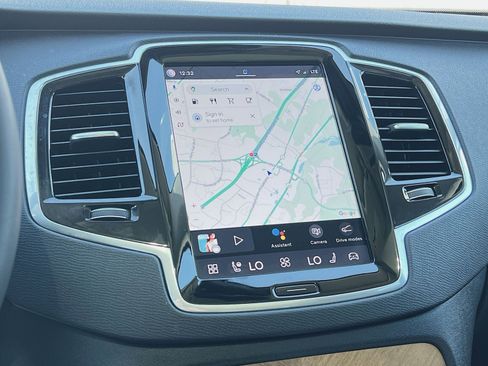 Certified 2023 Volvo XC90 B6 Plus w/ Protection Package Premier image 20