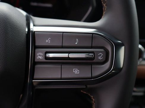 New 2026 GMC Canyon AT4 image 39