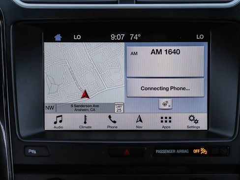 Used 2017 Ford Explorer XLT w/ Equipment Group 202A FWD image 18