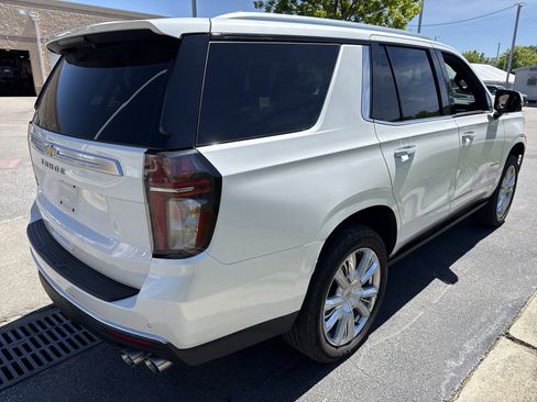Used 2022 Chevrolet Tahoe High Country image 9