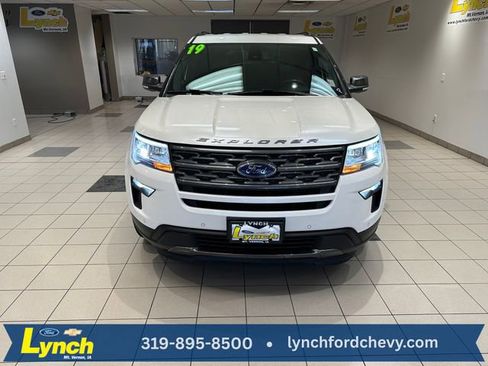 Used 2019 Ford Explorer XLT w/ Equipment Group 202A image 29