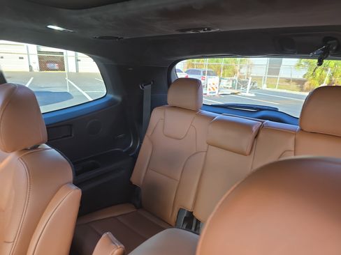 Used 2025 Kia Telluride SX Prestige X-Line image 12