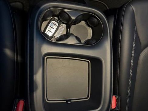 New 2026 Chrysler Pacifica Select w/ S Appearance Package image 25