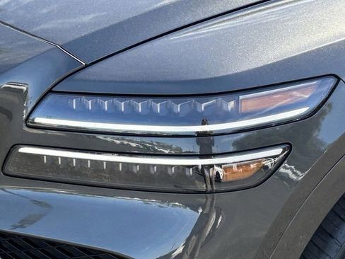 New 2026 Genesis GV80 2.5T Advanced image 14