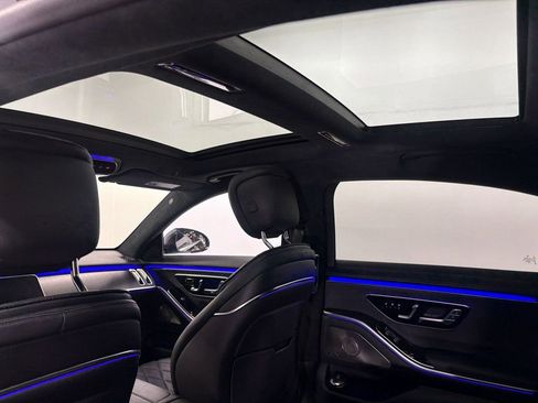 Used 2022 Mercedes-Benz S 580 S 580 w/ AMG Line Package image 26