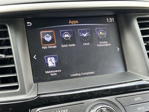 Used 2018 Nissan Pathfinder S image 7