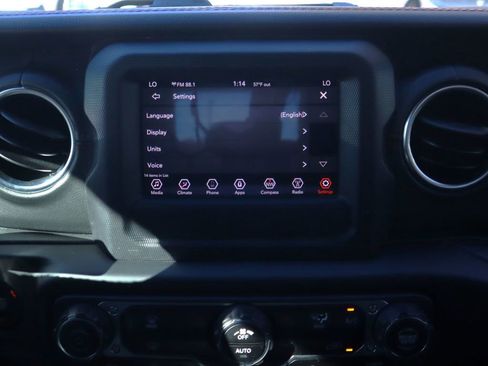 Used 2020 Jeep Wrangler Unlimited Rubicon w/ Quick Order Package 28Y Recon image 15