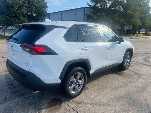 Used 2023 Toyota RAV4 XLE AWD/4WD image 13