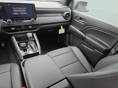 New 2026 Chevrolet Colorado Trail Boss AWD/4WD image 12