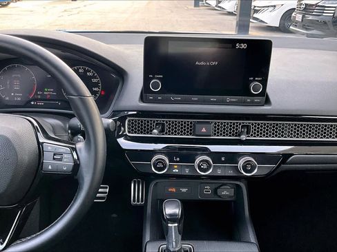 Used 2022 Honda Civic Sport image 7