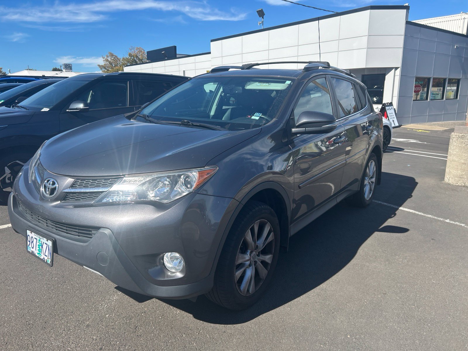 Used 2013 Toyota RAV4 Limited AWD/4WD image 1