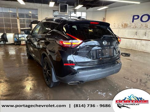 Used 2022 Nissan Murano SV w/ SV Midnight Edition Package image 3