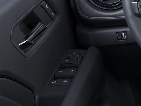 New 2026 Chevrolet Colorado LT image 22