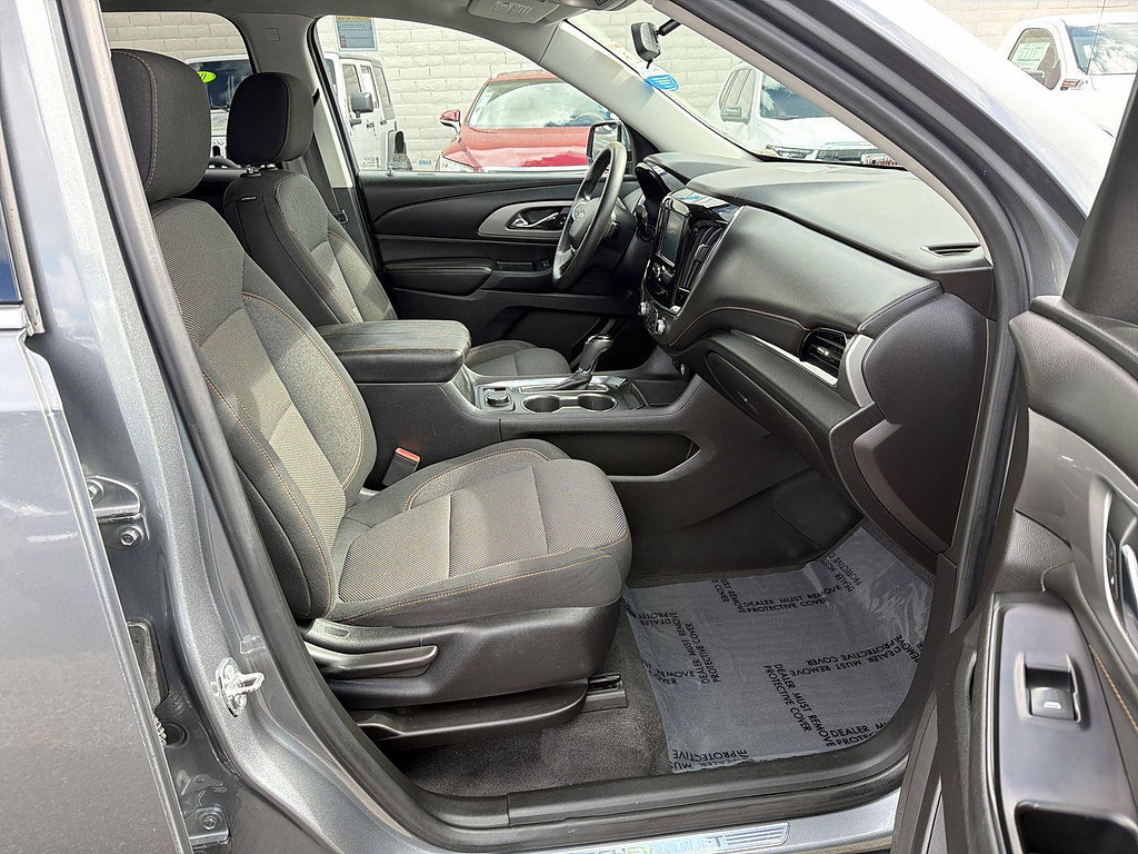 Used 2018 Chevrolet Traverse LS FWD image 26