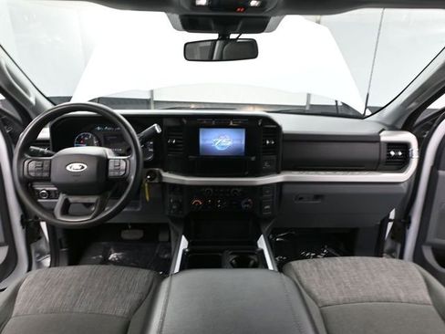 Used 2023 Ford F350 XLT AWD/4WD image 24