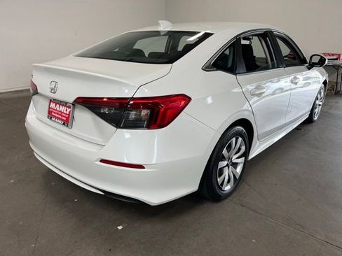 Used 2023 Honda Civic LX image 3