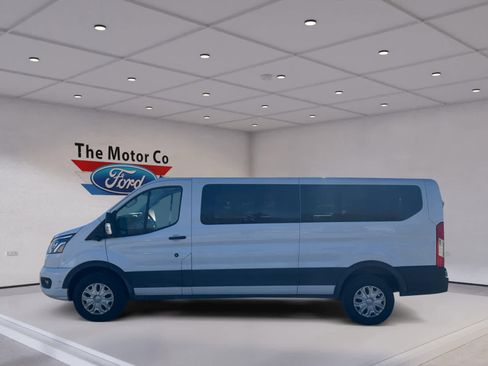 Used 2023 Ford Transit 350 XLT image 8