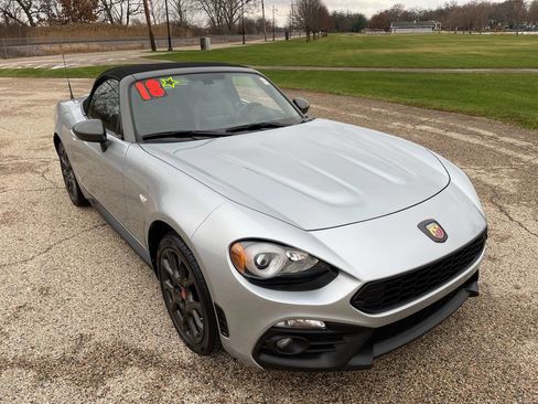 Used 2018 FIAT 124 Spider Abarth w/ Convenience Group image 30