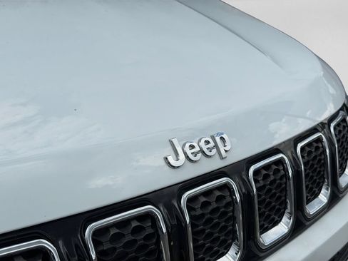 Used 2023 Jeep Compass Limited AWD/4WD image 32