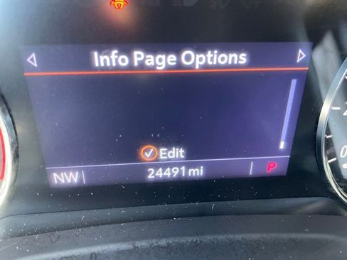 Used 2023 Buick Envision Preferred FWD image 21