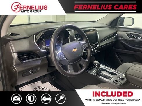 Used 2021 Chevrolet Traverse LT FWD image 42