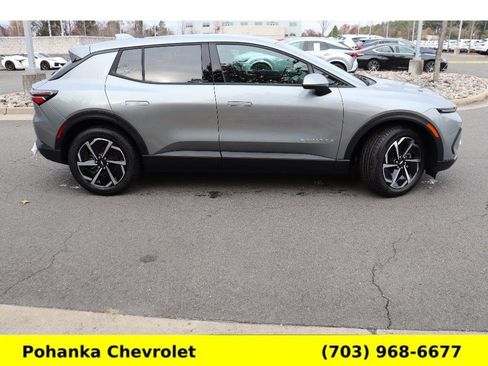 New 2026 Chevrolet Equinox EV LT image 8