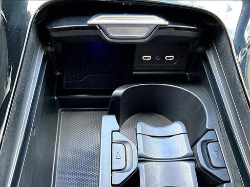 Used 2026 Mercedes-Benz C 300 Sedan image 26