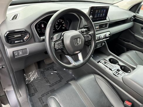 Used 2023 Honda Pilot EX-L image 2