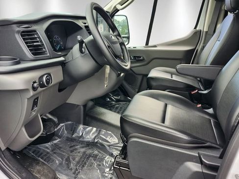 Used 2024 Ford Transit 250 Low Roof w/ Load Area Protection Package image 8