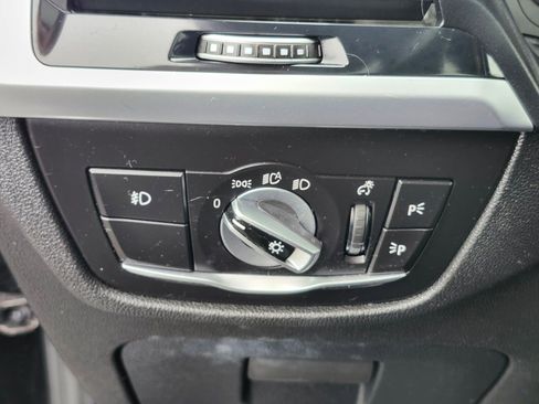 Used 2019 BMW X3 xDrive30i w/ Convenience Package image 26