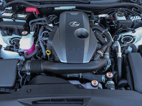 Used 2023 Lexus IS 300 IS 300 w/ Premium Package image 32