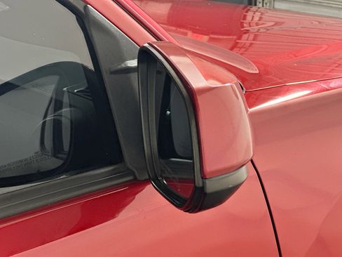 Used 2020 Toyota Tacoma SR w/ SR Convenience Package image 10