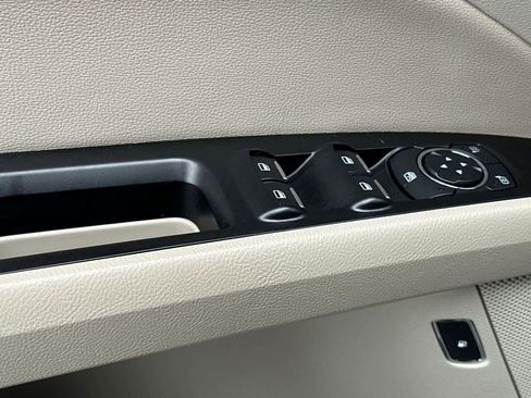 Certified 2019 Ford Fusion SEL image 13