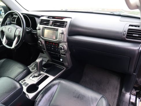Used 2013 Toyota 4Runner Limited RWD image 12