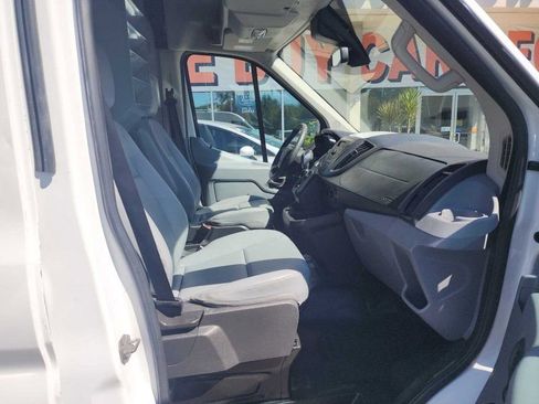 Used 2017 Ford Transit 250 250 image 13