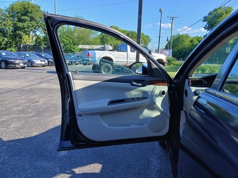 Used 2007 Chevrolet Impala LT FWD image 9