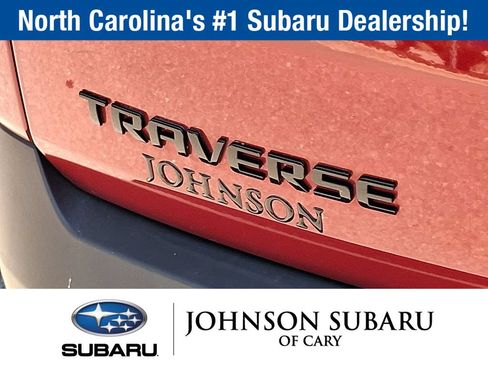 Used 2023 Chevrolet Traverse RS FWD image 26