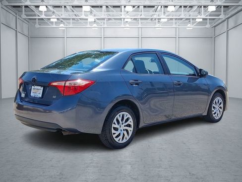 Used 2019 Toyota Corolla LE FWD image 5