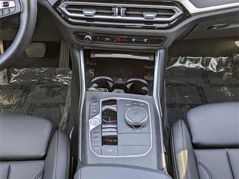 Used 2024 BMW 330i xDrive Sedan image 19