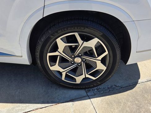 Used 2021 Hyundai Palisade Calligraphy image 14