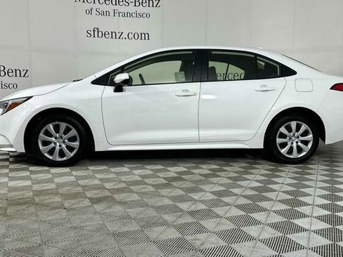 Used 2024 Toyota Corolla LE image 7