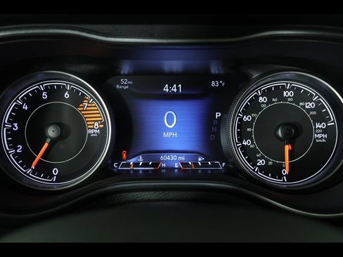 Used 2020 Jeep Cherokee Limited AWD/4WD image 26