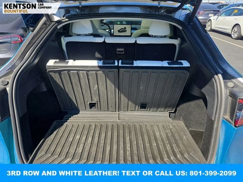 Used 2024 Tesla Model Y Long Range image 2
